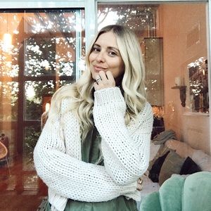 Meet your Posher, Genevieve